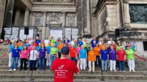 Fotos vom Gemischten Chor der Polizei Berlin e.V. vor dem Berlienr Dom